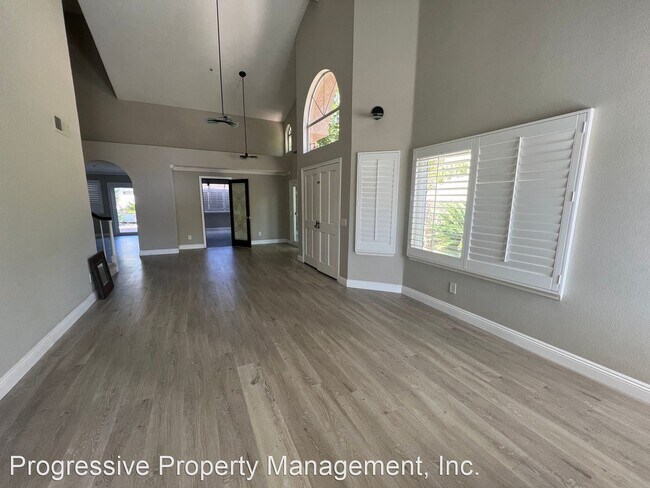 Building Photo - 4 br, 3 bath House - 25595 Triesta Wy