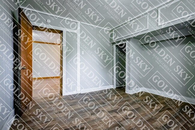 Foto del edificio - 1710 S Gharkey St