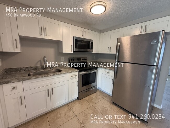 Building Photo - 450 Briarwood Rd