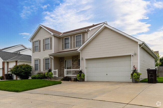If a four-bedroom New Traditional home is on your list, Highlands has multiple.