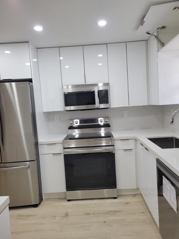 Foto del edificio - 9370 SW 8th St