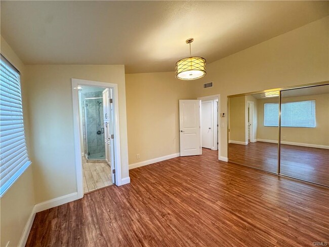 Building Photo - 12162 Bradford Pl