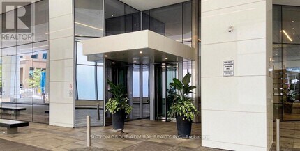 Building Photo - 100 Harbour St