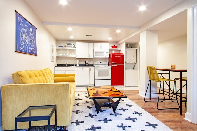 Foto del edificio - 1223 Fairmont St NW
