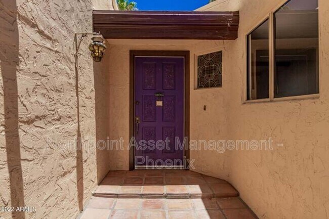Building Photo - 37210 N Tranquil Trail