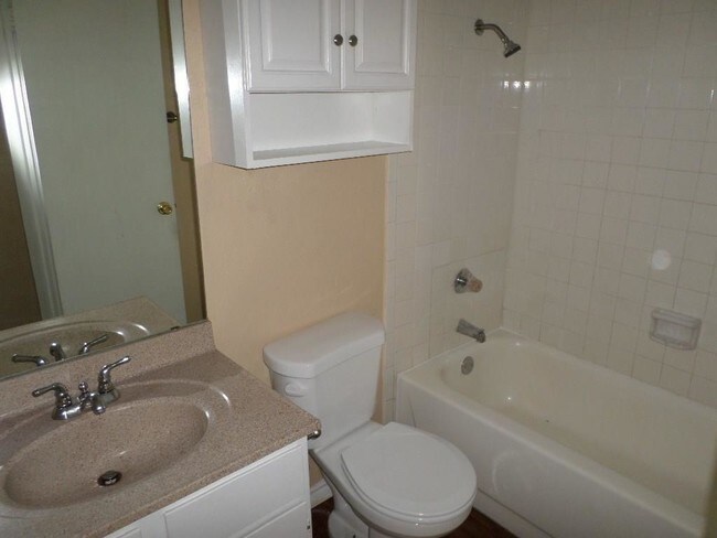 Foto del edificio - 9520 Royal Ln