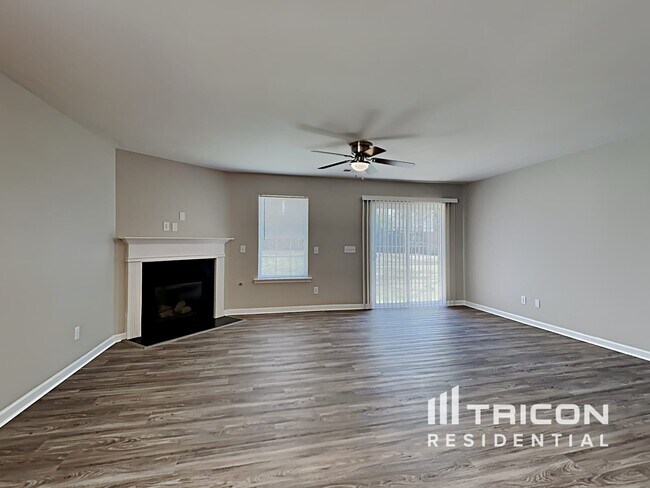 Building Photo - 317 S Royal Fern Ct