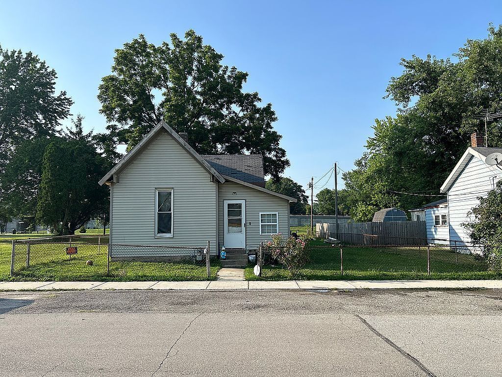Primary Photo - 360 Walnut St