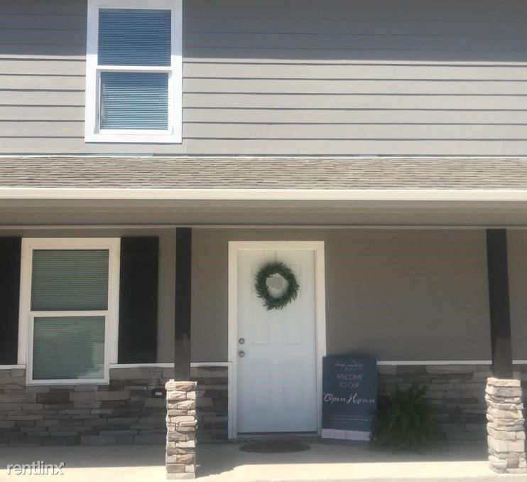 Primary Photo - 3 br, 2.5 bath Townhome - 324 Nederland Ave