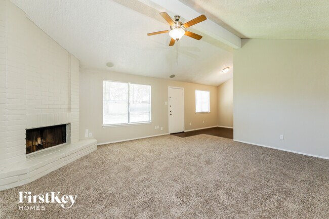 Building Photo - 23314 Balthasar St