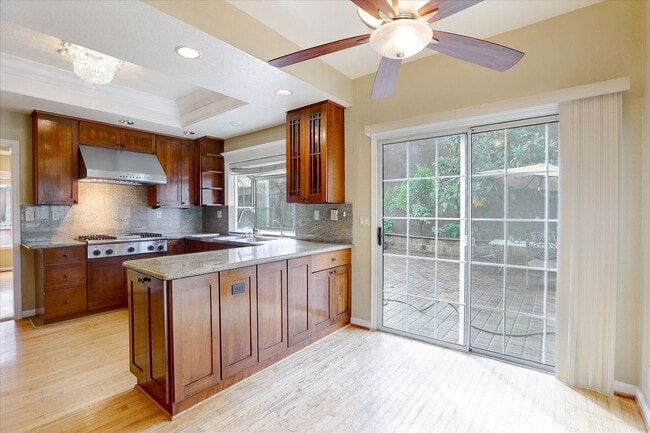 Building Photo - 1303 Quail Creek Cir