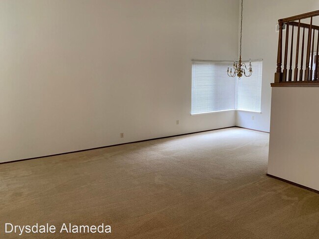 Foto del edificio - 4 br, 3 bath House - 3366 Washington Court