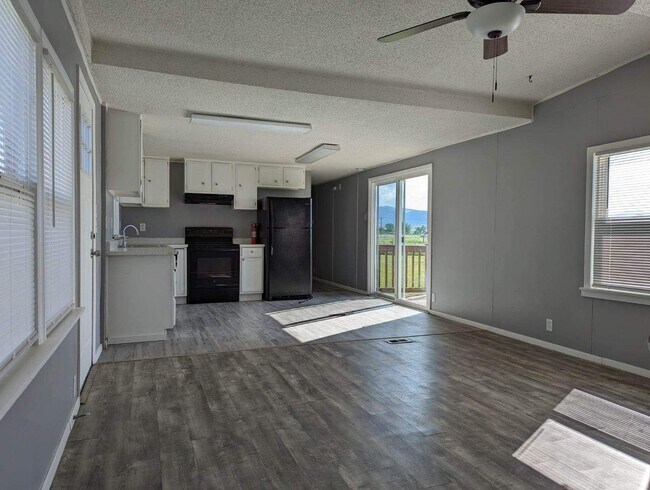 Building Photo - 2842 Shar Ct