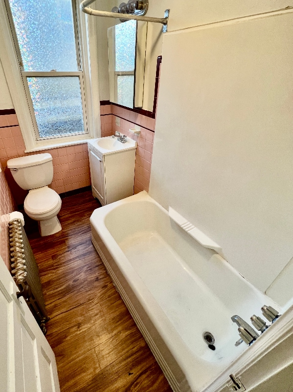 Photo - 905-909 Christian St Apartment