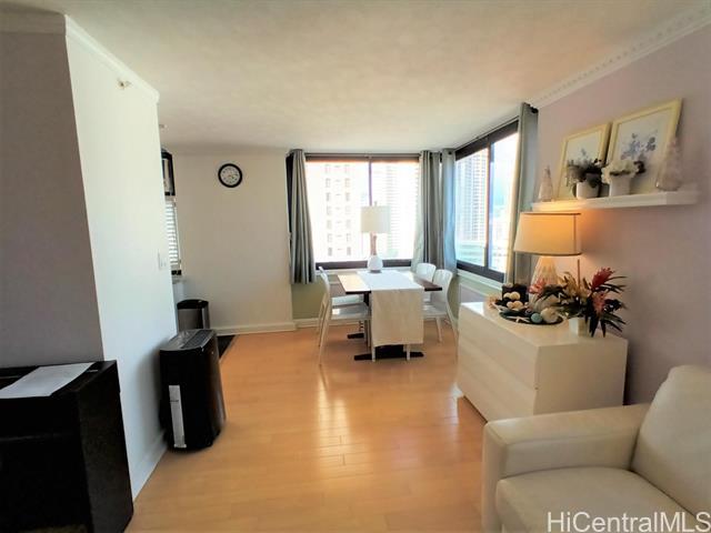 Foto del edificio - 343 Hobron Ln