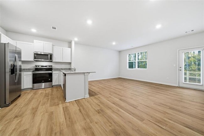 Foto del edificio - 5961 Skylar Dr