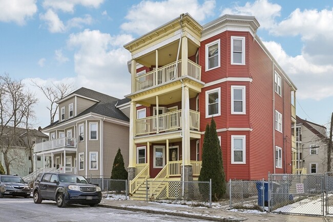 Building Photo - 20 Wilcock St