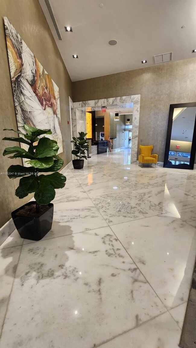 Foto del edificio - 1250 S Miami Ave