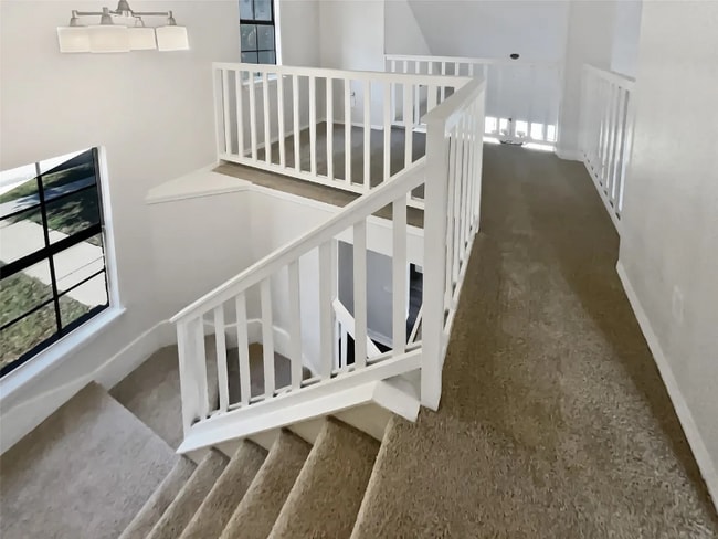 Building Photo - 4421 Ballinger Dr