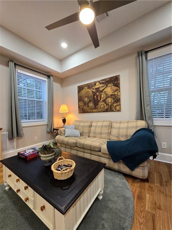 Foto del edificio - 3898 Ridge Rd