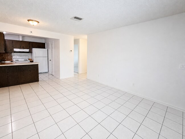 Foto del edificio - 500 NW 35th St