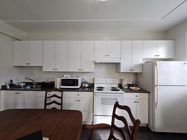 Photo du bâtiment - 9245 Hazel St