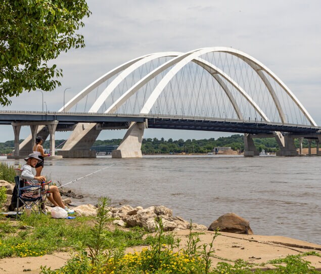 o Leach Park in Downtown Bettendorf is a popular spot for local fishermen.