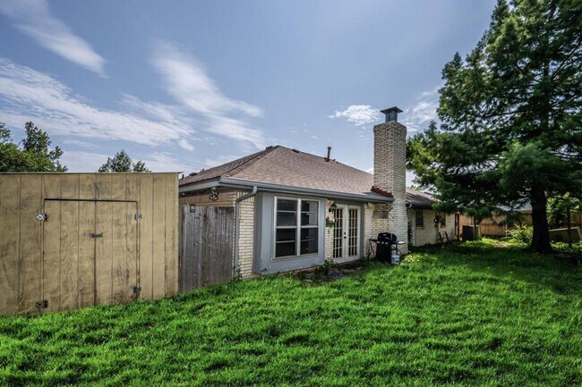 Photo - 7009 Landing Rd House