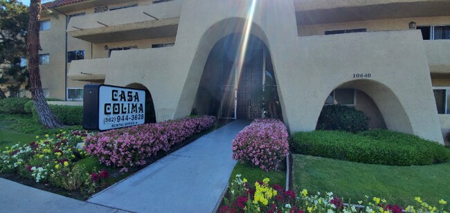 Building Photo - 10640 Colima Rd
