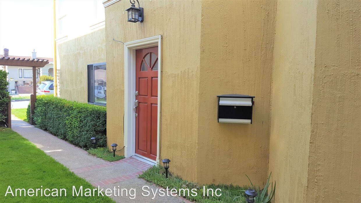 Primary Photo - 340 Miramar Ave