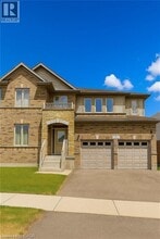 Building Photo - 722 Sundew Dr