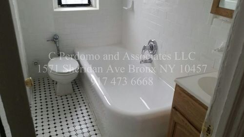 Building Photo - 1560 White Plains Rd