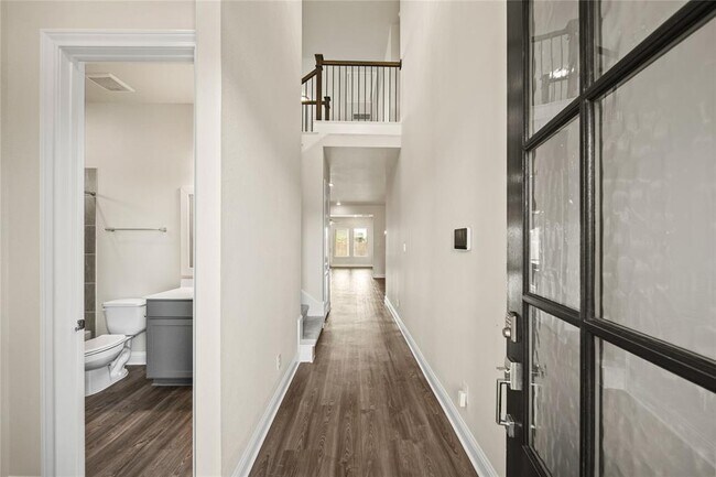 Foto del edificio - 2134 Ironwood Pass Dr