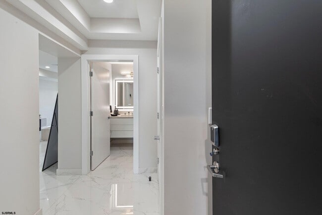 Building Photo - 5311 Atlantic Ave