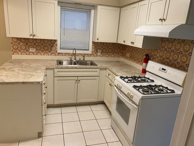 Foto del edificio - 6742 W 63rd St