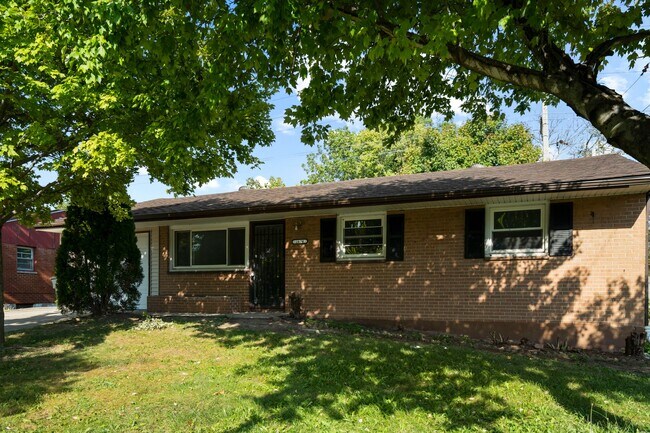 Building Photo - 2474 Thornton Dr