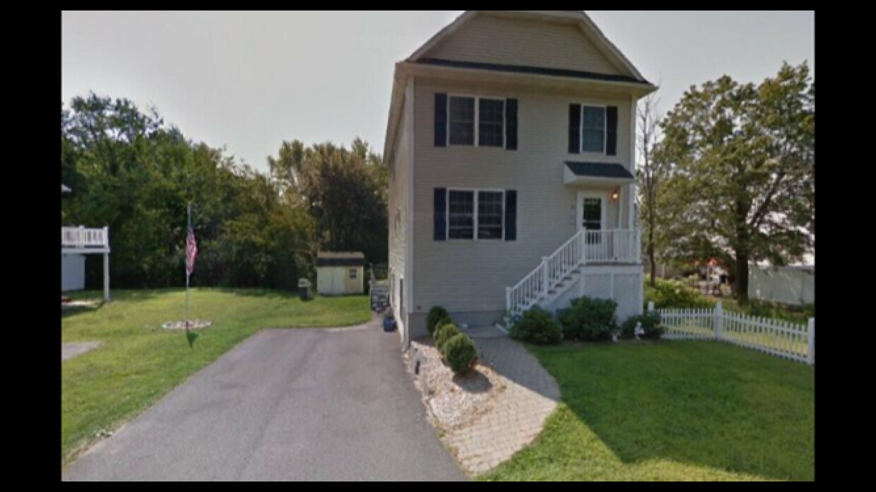 5 Eastside Ave, Saugus, MA 01906 Apartments in Saugus, MA