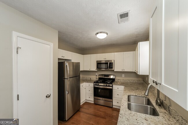 Foto del edificio - 8524 Cedar Creek Ridge