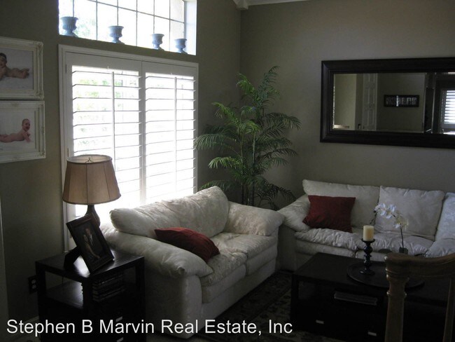 Building Photo - 3237 Fulham Ct