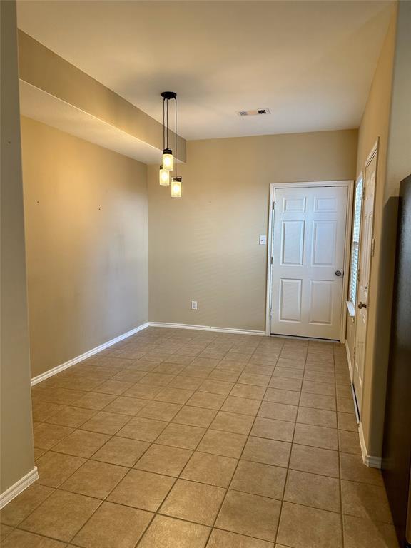 2029 Kemah Village Dr, Kemah, TX 77565 Condo for Rent in Kemah, TX