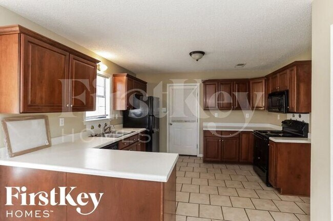 Foto del edificio - 3734 Oakmoor Circle East