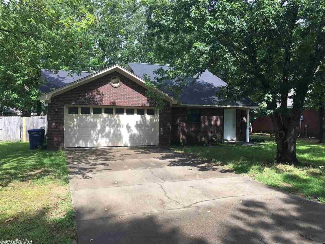 2135 Raintree Dr, Conway, AR 72032 House Rental in Conway, AR