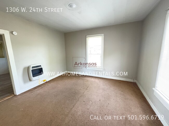 Foto del edificio - 1306 W 24th St