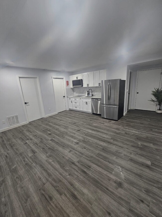 Foto del edificio - 2519 Waverly Pl
