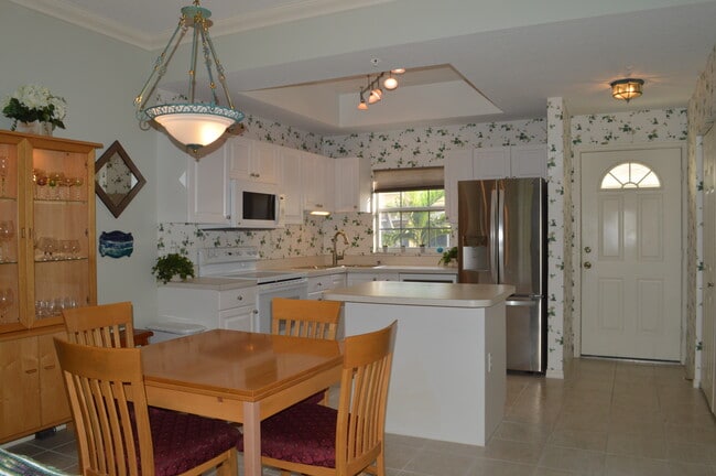 Photo - 8370 Wingate Dr Apartment