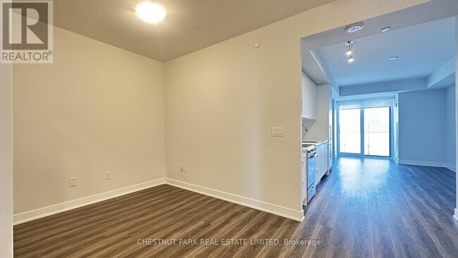 Building Photo - 430 Square One Dr
