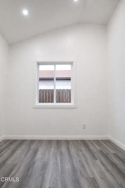 Foto del edificio - 315 N H St
