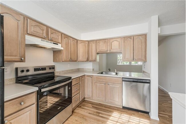 Photo - 1682 Harvest Green Ct Townhome