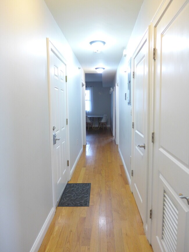 Foto del edificio - 50 Dudley St