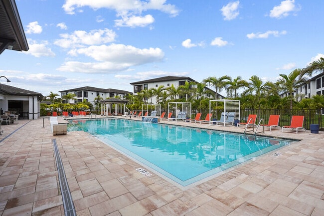 Building Photo - The Edge at Fort Myers